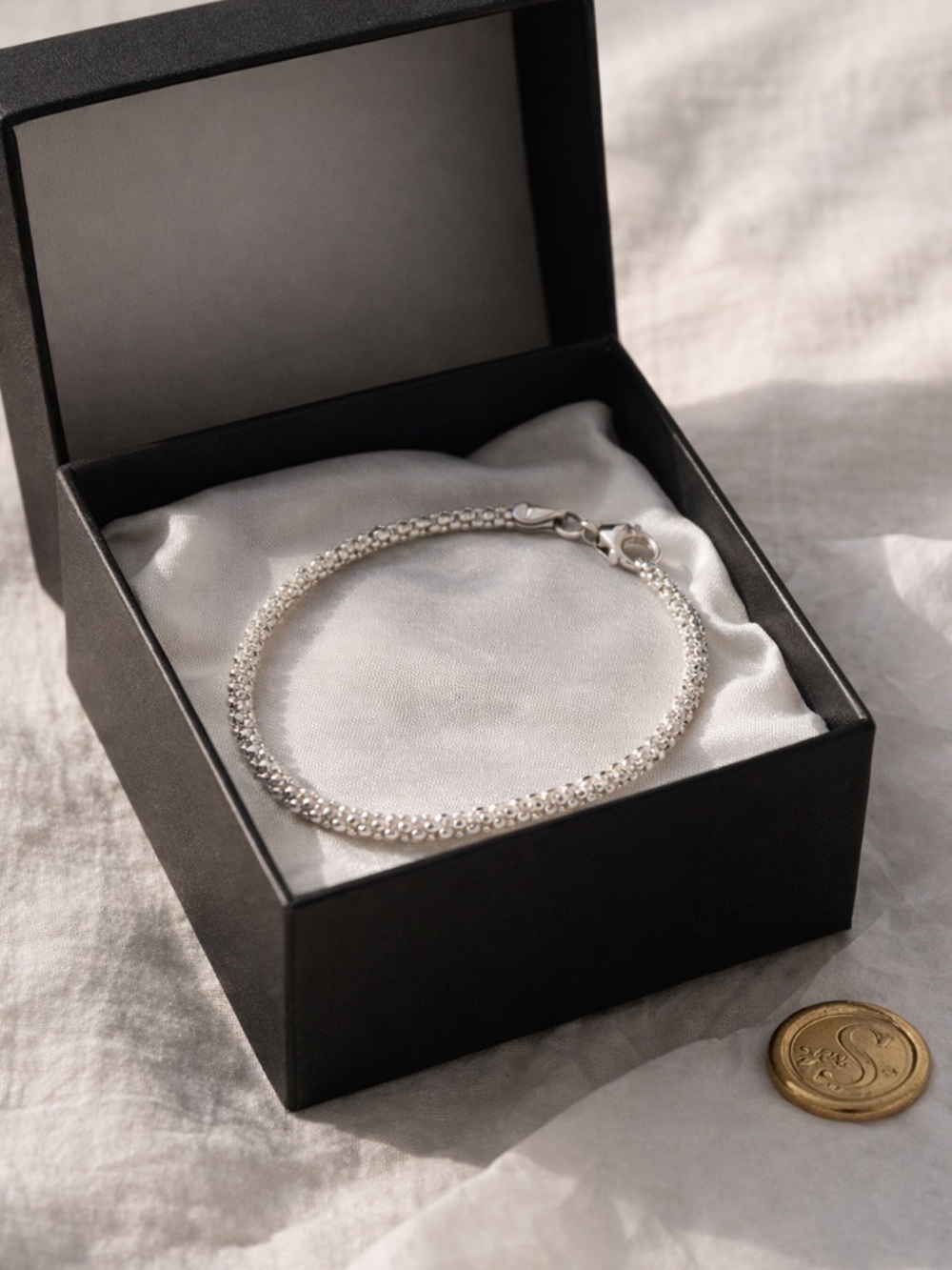 925 Italy IBB Sterling Silver Diamond Cut Sparkle Bracelet - Picture 3 of 7